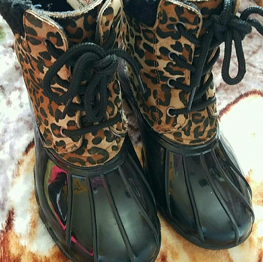 Leapord duck boots